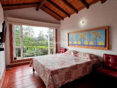 Casa de 3 alcobas en venta en Llanogrande, Rionegro, 350 m² · foto 7 de 14
