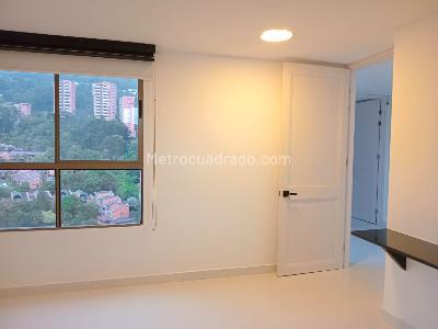 Apartamento de 3 alcobas en arriendo en El Poblado, Medellín, 178 m² · foto 16 de 19