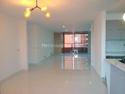 Apartamento de 3 alcobas en arriendo en El Poblado, Medellín, 178 m² · foto 6 de 19