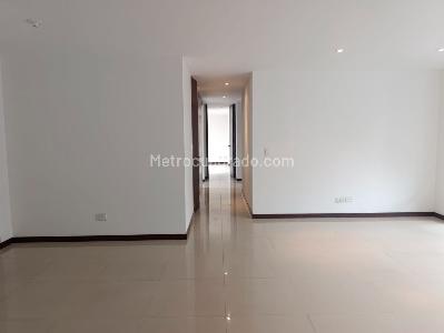 Apartamento de 3 alcobas en arriendo en La Florida, Medellín, 130 m² · foto 2 de 18