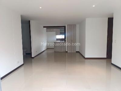Apartamento de 3 alcobas en arriendo en La Florida, Medellín, 130 m² · foto 4 de 18