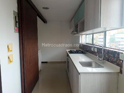 Apartamento de 3 alcobas en arriendo en La Florida, Medellín, 130 m² · foto 7 de 18