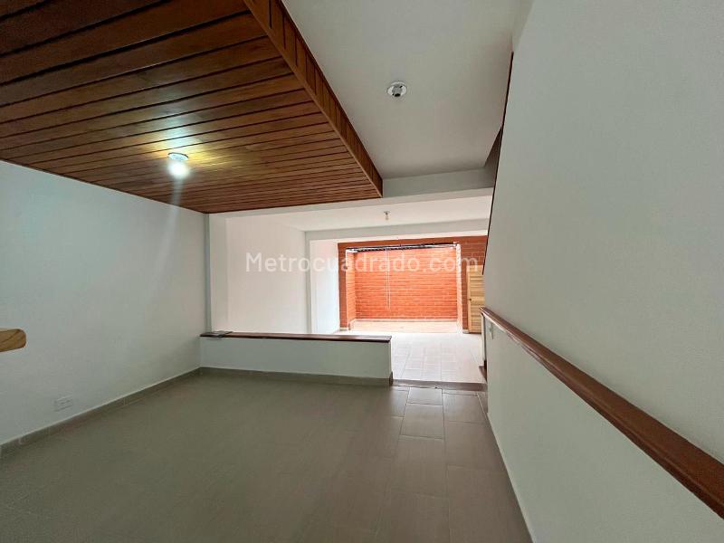 Casa de 3 Alcobas en Conjunto Cerrado en El Poblado - 3