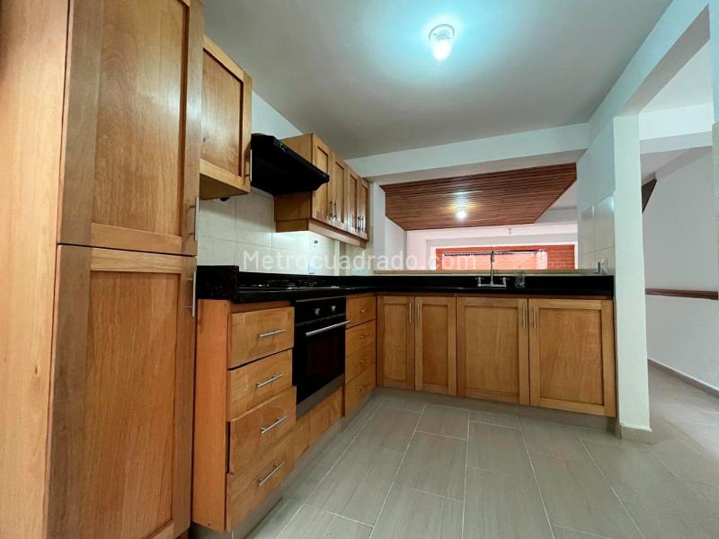 Casa de 3 Alcobas en Conjunto Cerrado en El Poblado - 8