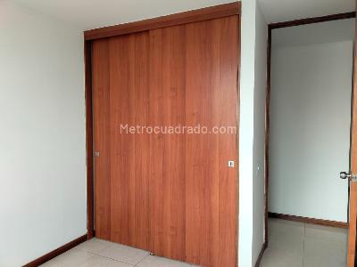 Apartamento de 3 alcobas en arriendo en La Aguacatala, Medellín, 88 m² · foto 15 de 18