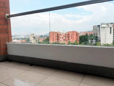 Apartamento de 3 alcobas en arriendo en La Aguacatala, Medellín, 88 m² · foto 18 de 18