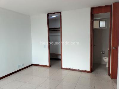 Apartamento de 3 alcobas en arriendo en La Aguacatala, Medellín, 88 m² · foto 9 de 18