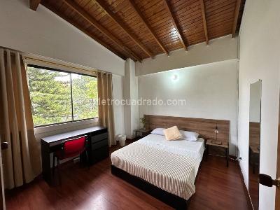 Apartamento en venta en El Poblado, Medellín · foto 4 de 15