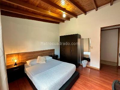 Apartamento en venta en El Poblado, Medellín · foto 7 de 15