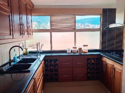 Apartamento de 4 alcobas en venta en Envigado, Envigado, 300 m² · foto 9 de 20