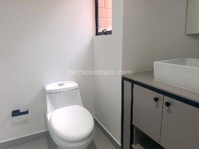 Apartamento de 3 alcobas en venta en El Poblado, Medellín, 143 m² · foto 18 de 20