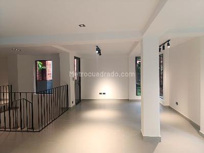 Apartamento de 3 alcobas en venta en El Poblado, Medellín, 143 m² · foto 3 de 20