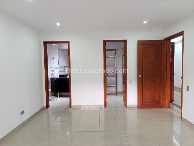Apartamento en arriendo en El Poblado, Medellín · foto 12 de 20
