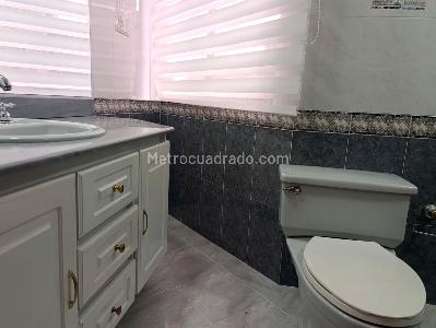 Apartamento en arriendo en El Poblado, Medellín · foto 17 de 20