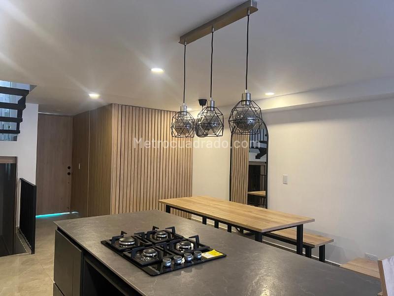 Casa Amoblada de 3 Alcobas con 4 Baños en El Poblado - 4