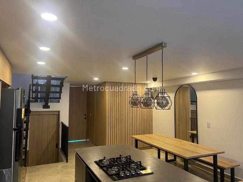 Casa Amoblada de 3 Alcobas con 4 Baños en El Poblado - 5