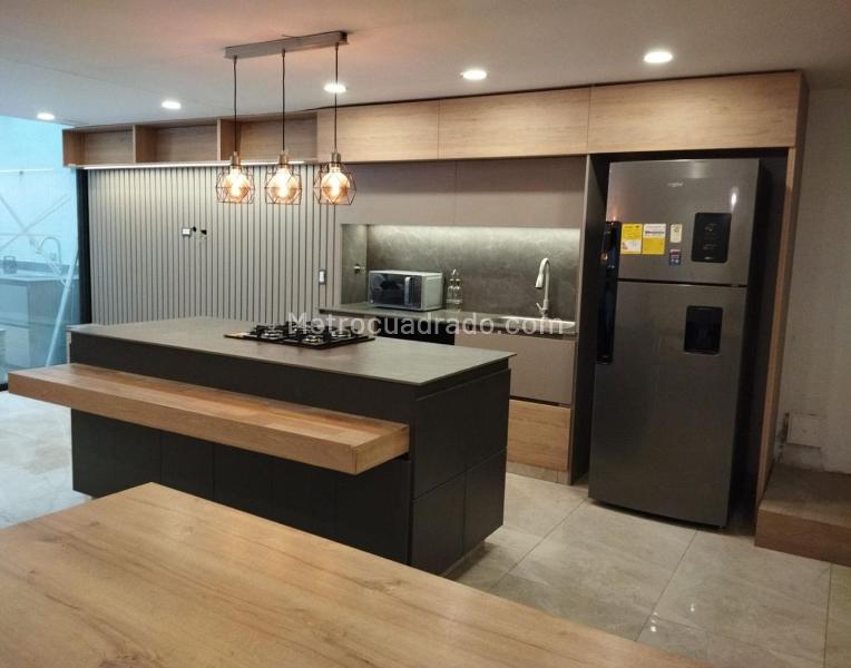 Casa Amoblada de 3 Alcobas con 4 Baños en El Poblado - 6