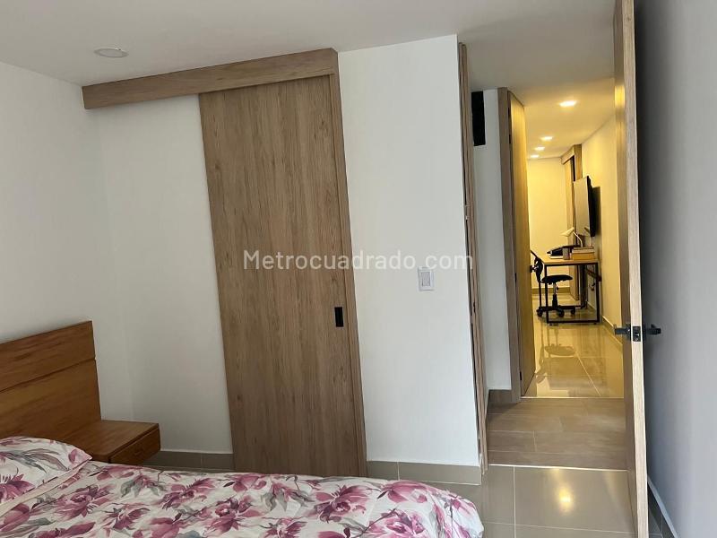 Casa Amoblada de 3 Alcobas con 4 Baños en El Poblado - 9