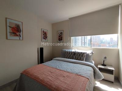 Apartamento de 3 alcobas en arriendo en El Poblado, Medellín, 88 m² · foto 14 de 17