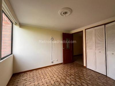 Apartamento de 3 alcobas en arriendo en Los Balsos, Medellín, 155 m² · foto 16 de 20