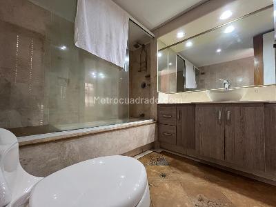 Apartamento de 3 alcobas en arriendo en Los Balsos, Medellín, 155 m² · foto 19 de 20