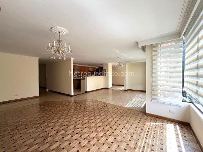Apartamento de 3 alcobas en arriendo en Los Balsos, Medellín, 155 m² · foto 3 de 20