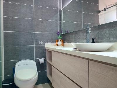 Apartamento en arriendo en El Poblado, Medellín · foto 17 de 19