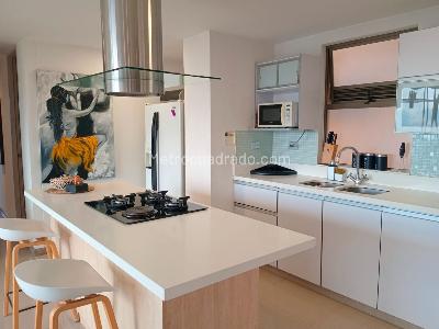 Apartamento en arriendo en El Poblado, Medellín · foto 9 de 19