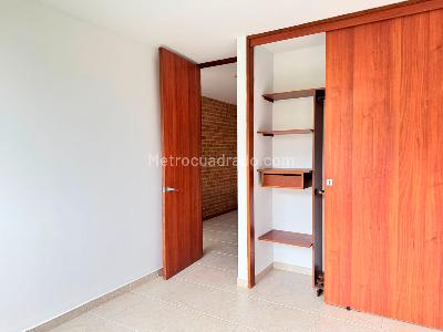 Apartamento de 3 alcobas en arriendo en El Poblado, Medellín, 120 m² · foto 12 de 17
