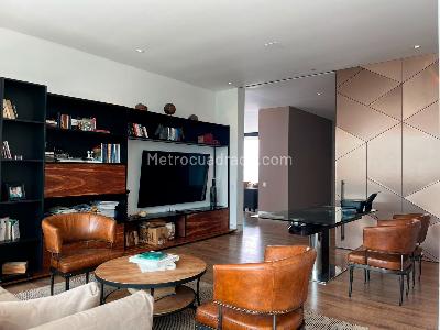 Apartamento de 3 alcobas en venta en El Poblado, Medellín, 483 m² · foto 10 de 20