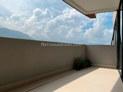 Apartamento de 3 alcobas en venta en El Poblado, Medellín, 483 m² · foto 20 de 20