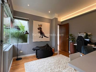 Casa de 3 alcobas en venta en Envigado, Envigado, 375 m² · foto 13 de 18