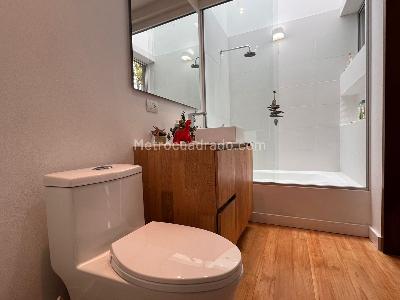 Casa de 3 alcobas en venta en Envigado, Envigado, 375 m² · foto 16 de 18