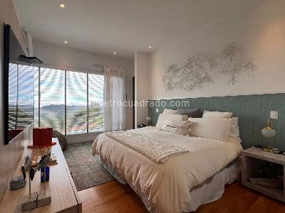 Casa de 3 alcobas en venta en Envigado, Envigado, 375 m² · foto 9 de 18