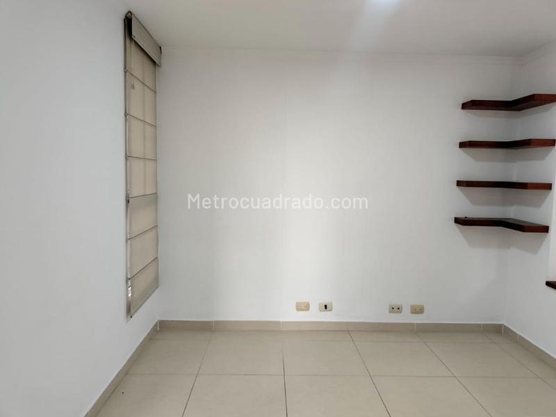 2BR Apartment with Pool in El Poblado - 7