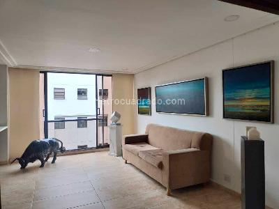 Apartamento de 3 alcobas en arriendo en El Poblado, Medellín, 245 m² · foto 5 de 20