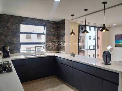 Apartamento de 3 alcobas en arriendo en El Poblado, Medellín, 245 m² · foto 9 de 20