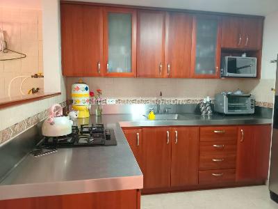 Casa de 4 alcobas en arriendo en El Poblado, Medellín, 289 m² · foto 10 de 20