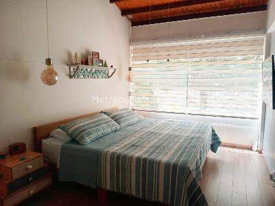 Casa de 4 alcobas en arriendo en El Poblado, Medellín, 289 m² · foto 11 de 20