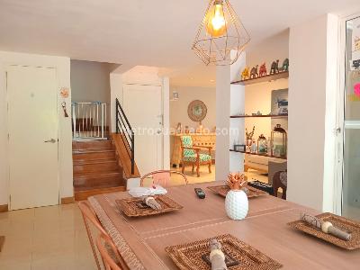 Casa de 4 alcobas en arriendo en El Poblado, Medellín, 289 m² · foto 4 de 20