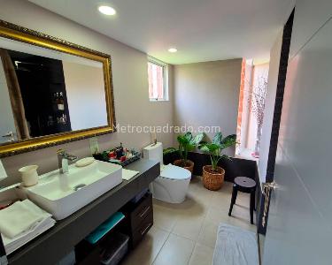 Apartamento de 3 alcobas en venta en Alejandría, Medellín, 155 m² · foto 11 de 12