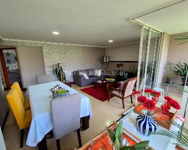 Apartamento de 3 alcobas en venta en Alejandría, Medellín, 155 m² · foto 2 de 12