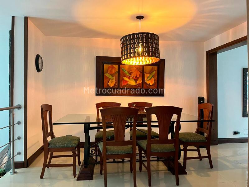 Charming 3BR House in El Poblado - 4