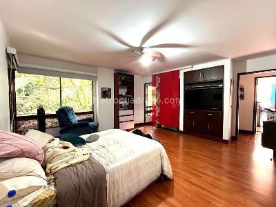 Apartamento de 4 alcobas en venta en El Poblado, Medellín, 189 m² · foto 10 de 19