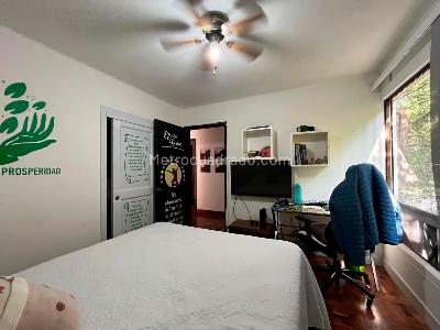 Apartamento de 4 alcobas en venta en El Poblado, Medellín, 189 m² · foto 12 de 19