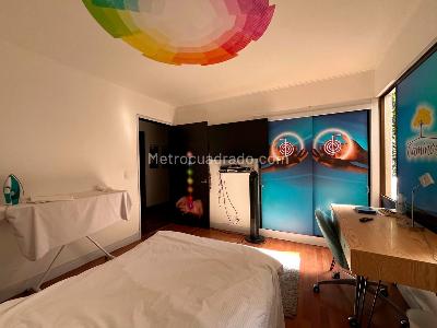 Apartamento de 4 alcobas en venta en El Poblado, Medellín, 189 m² · foto 15 de 19