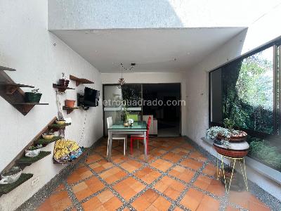Apartamento de 4 alcobas en venta en El Poblado, Medellín, 189 m² · foto 19 de 19