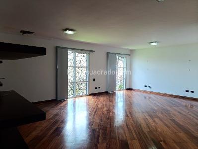 Casa en arriendo en El Poblado, Medellín · foto 10 de 20