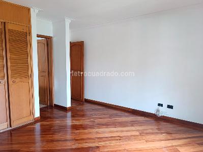 Casa en arriendo en El Poblado, Medellín · foto 14 de 20