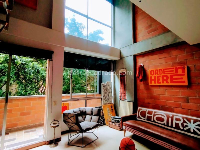 1BR Studio with Balcony and Covered Parking in El Poblado - 3